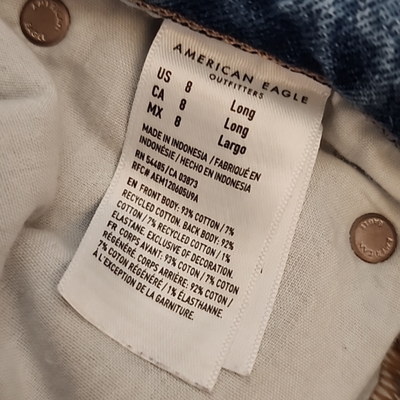 American Eagle High Rise Baggy Straight Distressed Blue Jeans. Size 8Long - Picture 11 of 13